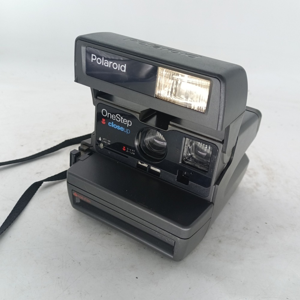 Polaroid OneStep CloseUp Instant Film Camera 600 Series Vintage Gray Black a1